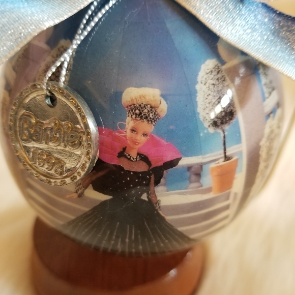1998 Holiday Barbie 4" Decoupage Ornament W/Stan - Picture 3 of 8
